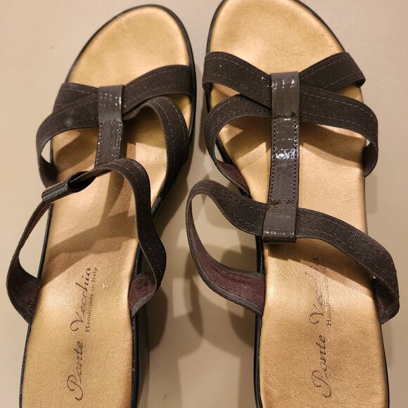 Pointe Vecchio Brown Wedgies - Picture 1 of 3